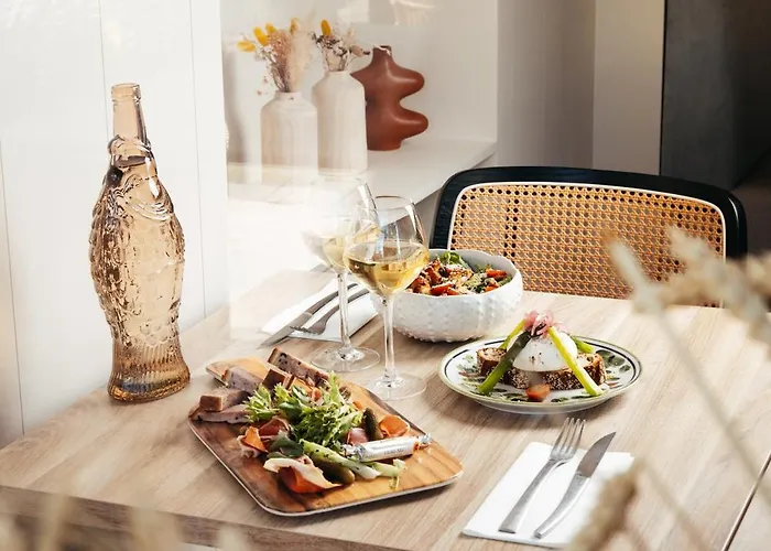 Oyat Ile De Re - Ex Escale 3* Sainte-Marie-de-Re